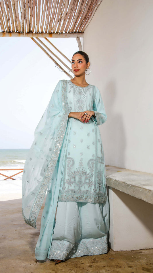Light blue lehnga 3-piece outfit front view